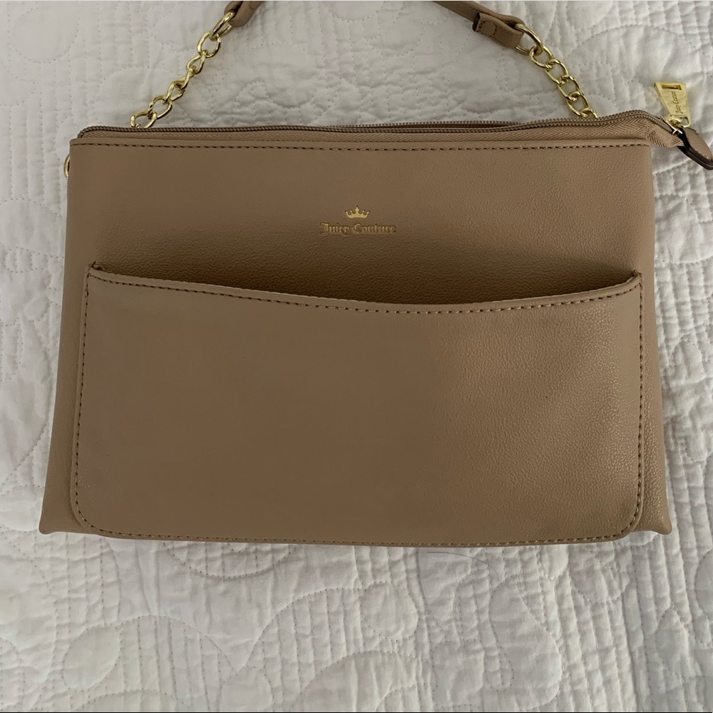 Juicy Couture 🤎 crossbody purse in PERFECT condition!